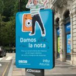 Publicidad exterior en mupi corpóreo 3D para Intu Asturias