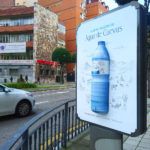 Publicidad exterior en mupi corpóreo 3D para Agua de Cuevas