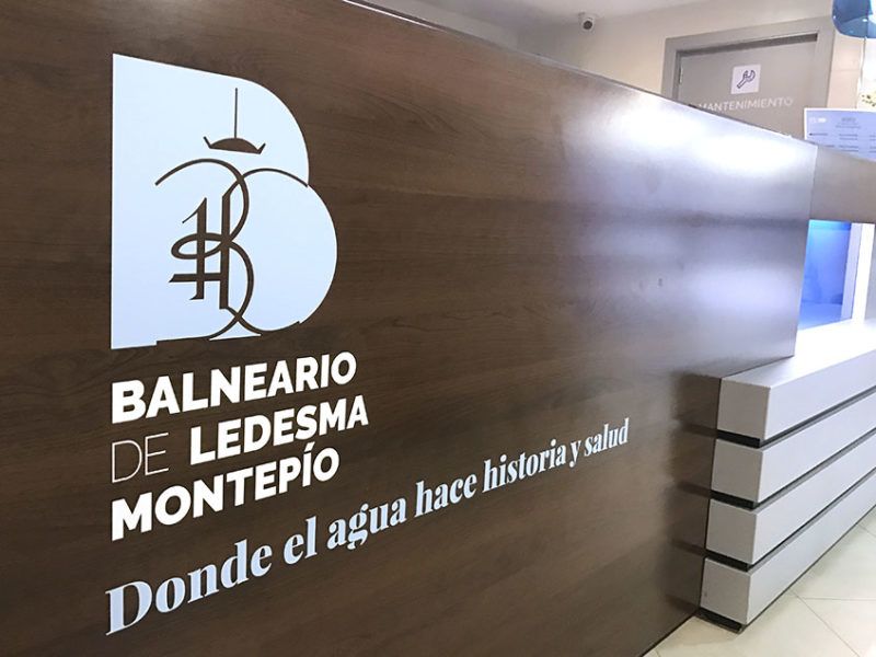 Vinilo de corte impreso para el Balneario de Ledesma